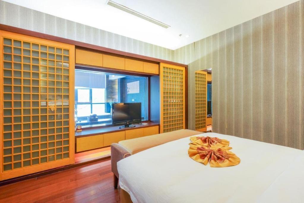 Suzhou Phoenix Hotspring Resort Zhangjiagang Buitenkant foto