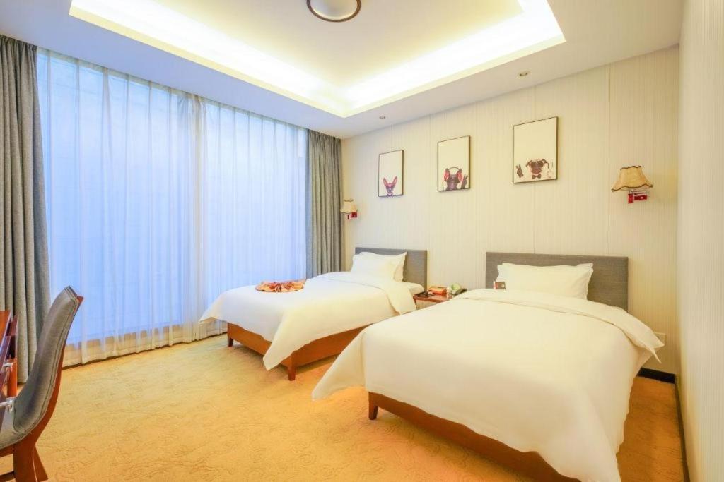 Suzhou Phoenix Hotspring Resort Zhangjiagang Buitenkant foto