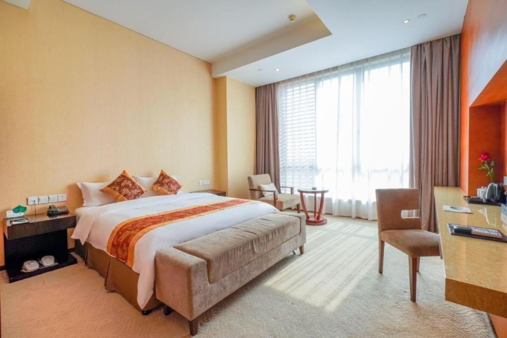 Suzhou Phoenix Hotspring Resort Zhangjiagang Buitenkant foto
